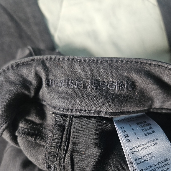 AMERICAN EAGLE Black Hi-Rise Jegging Lace Patched Distressed Size 0 NWT AE - Picture 7 of 13